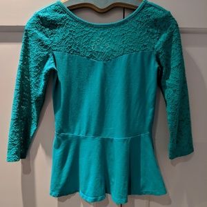 ❗️2 for $8  Turquoise PEPLUM lace detailed blouse